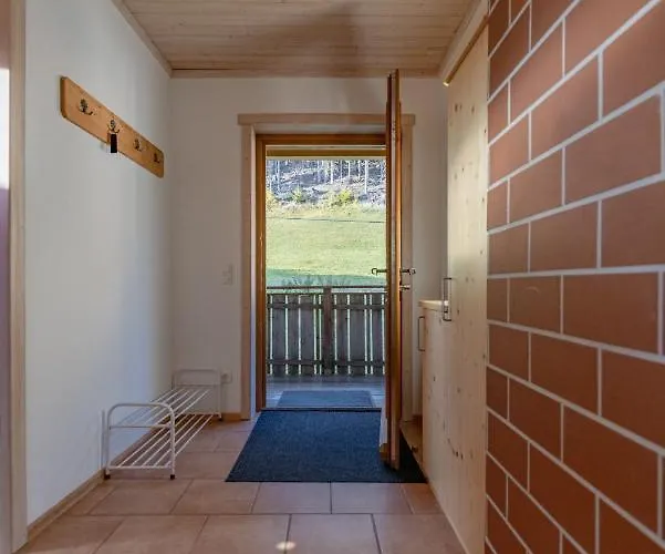 Panoramahof Am Goldberg Апартаменты *