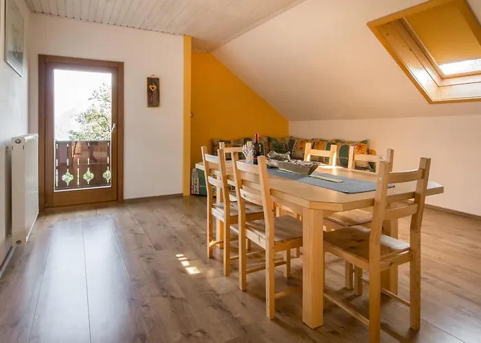 Апартаменты Panoramahof Am Goldberg Деллах